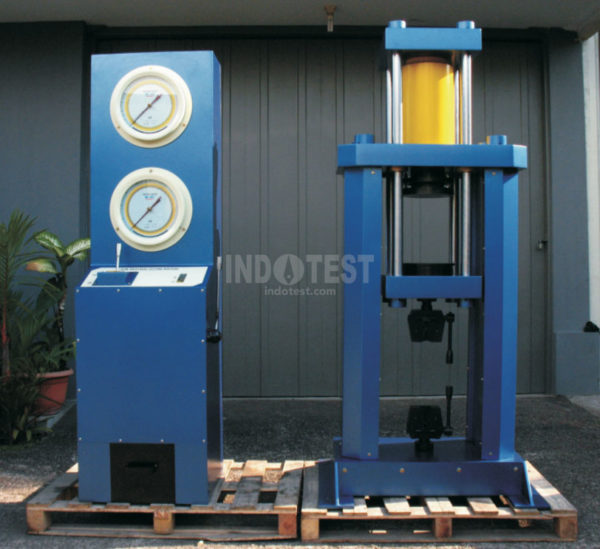 UTM-1500 Universal Testing Machine – CV. Indotest Multi Laboratama
