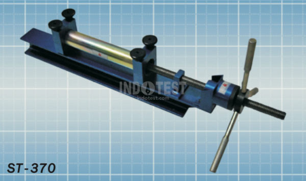 ST-370 Soil Sample Extruder Screw Type